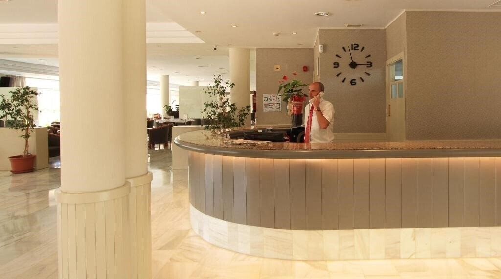 Панорама Bakour Garbi Cala Millor (ex. Garbi Cala Millor) 4*