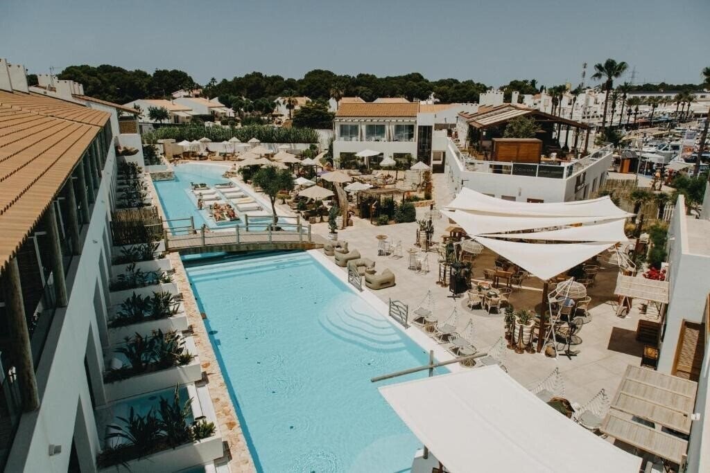 Изображение Lago Resort Menorca - Suites del Lago 5*