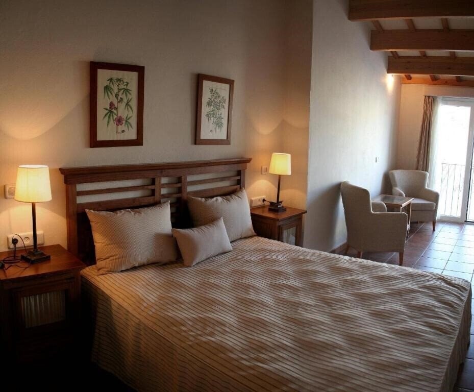 Фотография Hotel Es Mercadal 3*