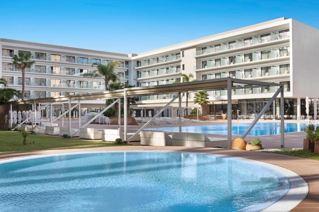 Картинка Aubamar Bali 4*