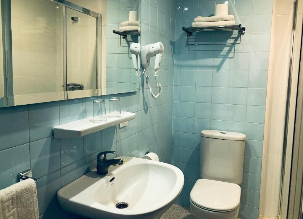 Картинка Sur Hotel (ex. Hotel Sur) 1*