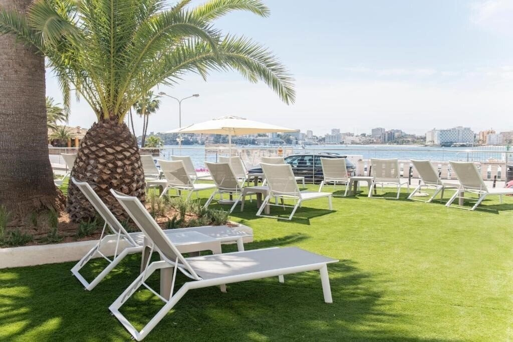 Апартаменты Roc Portonova апартаменты