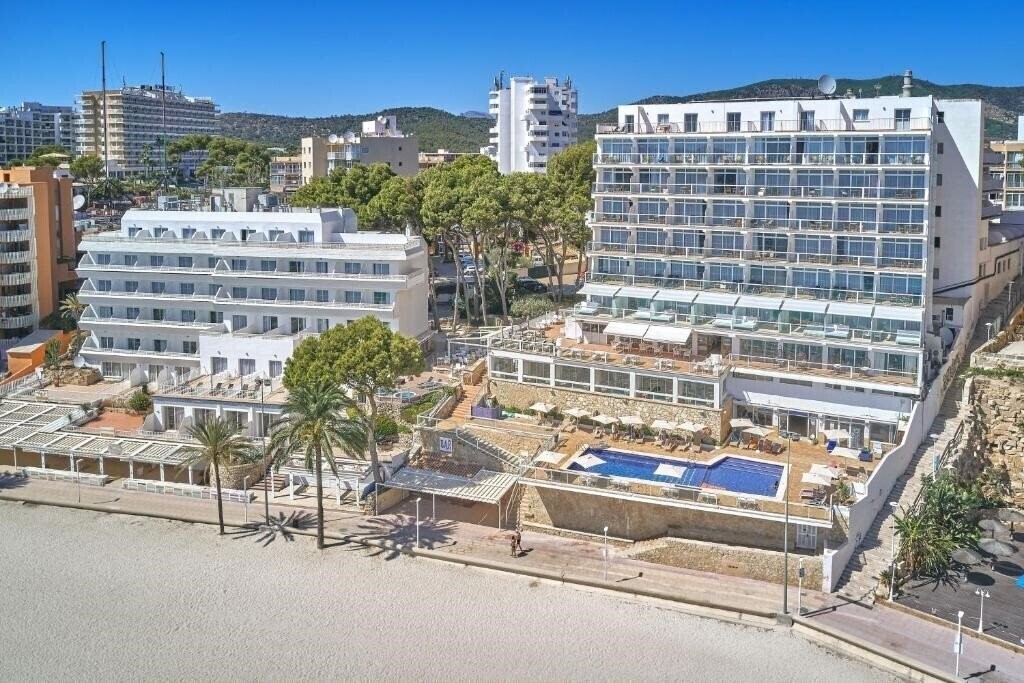Отель Flamboyan Caribe 4*