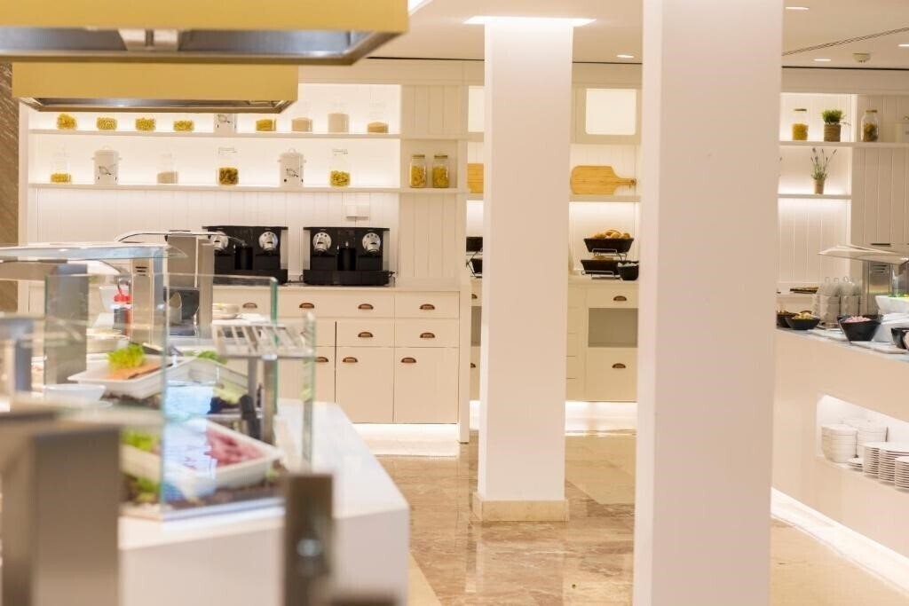 Фото Son Caliu Hotel SPA Oasis Palmanova 4*