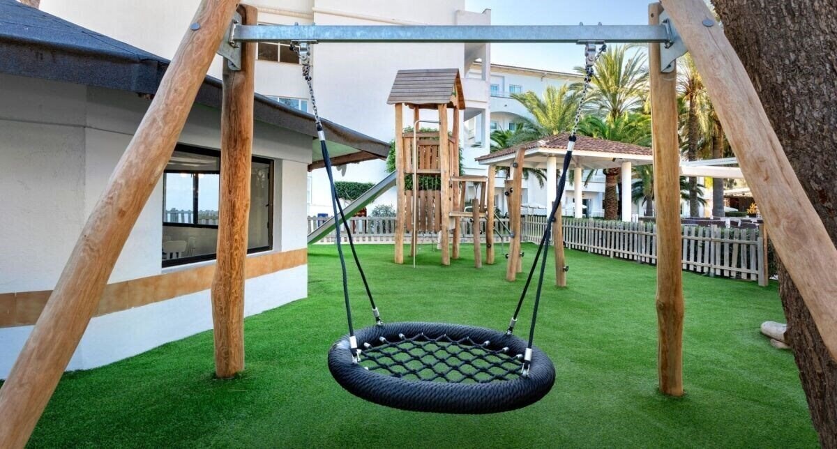 Территория Green Garden Aparthotel Cala Ratjada (ex. TUI Suneo Green Garden) 4*