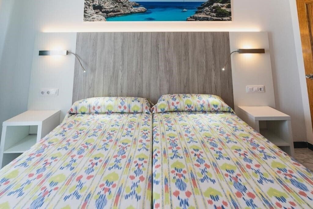 Территория Can Pastilla Hotel 2*