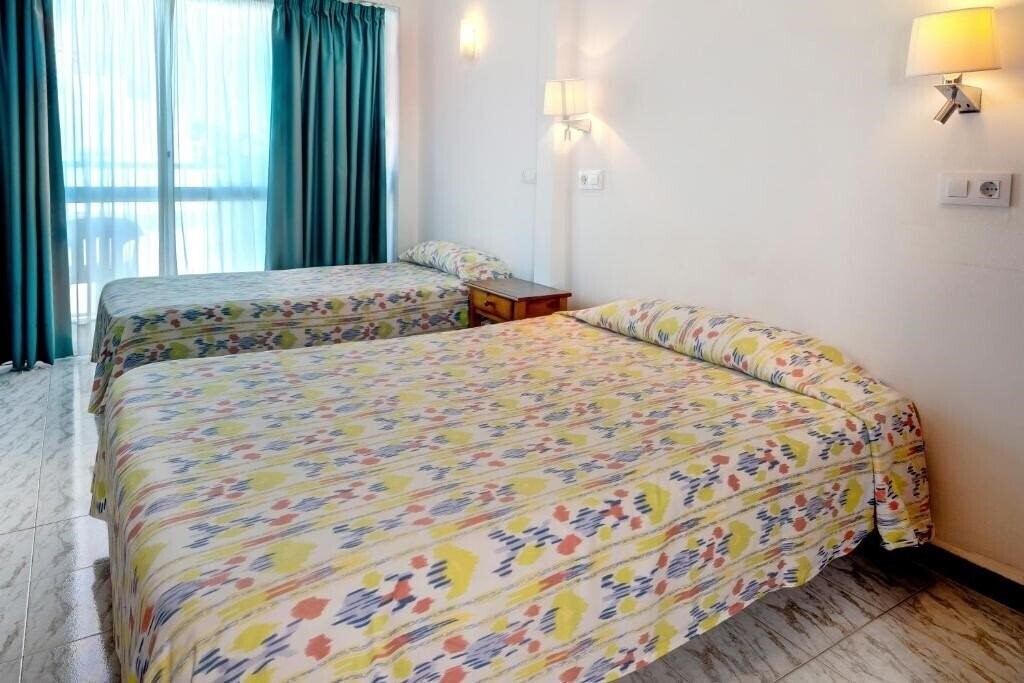 Апартаменты Can Pastilla Hotel 2*