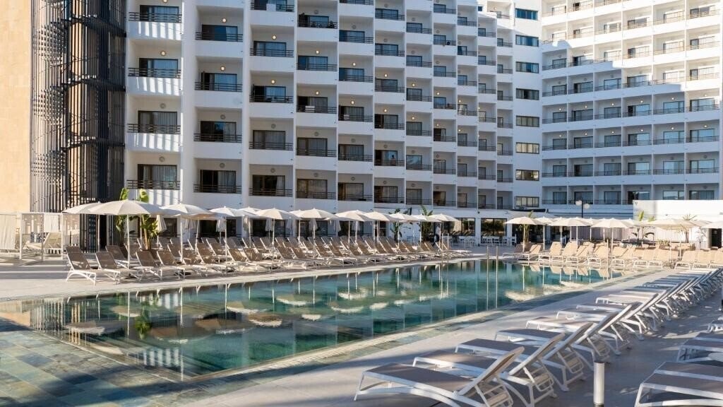 Изображение Vibra Beverly Playa 4*