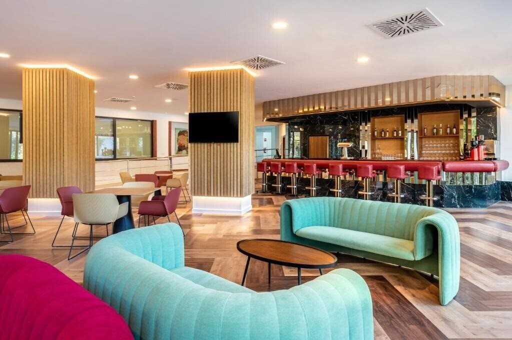 Панорама Vibra Beverly Playa 4*