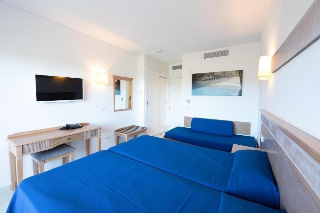 Апартаменты Club Cala Romani 3*