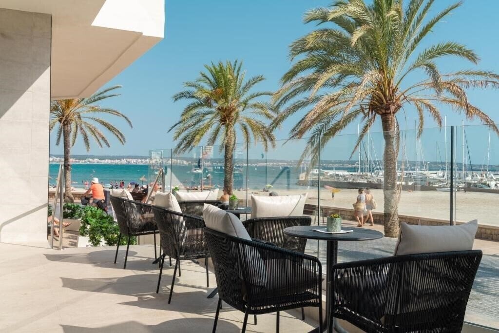 Территория Las Arenas Can Pastilla 4*