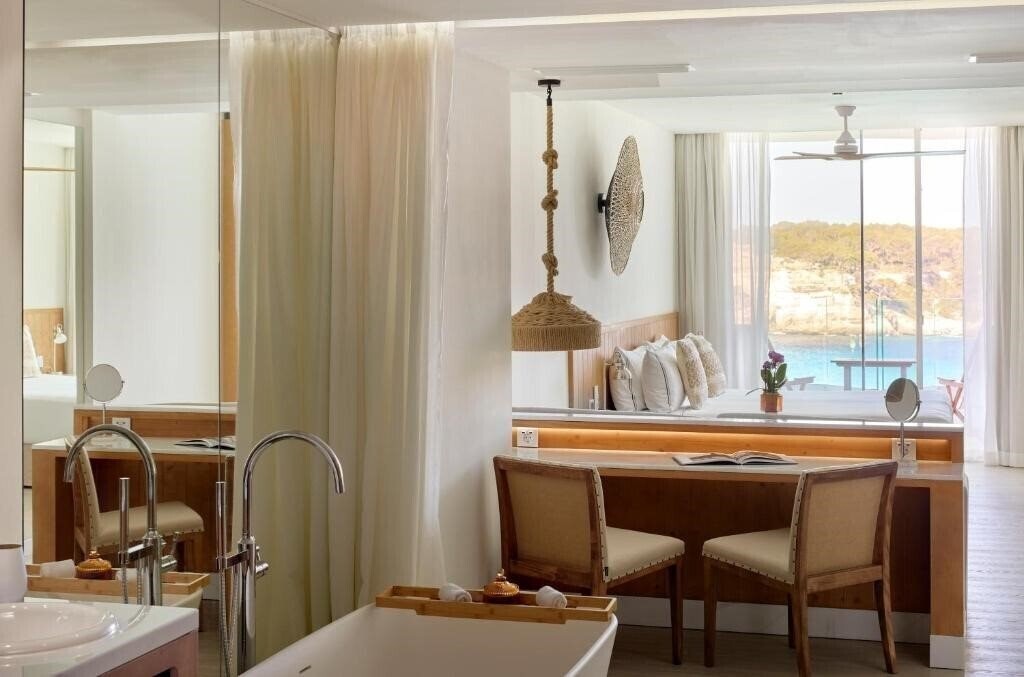 Вид Melia Cala Galdana 5*