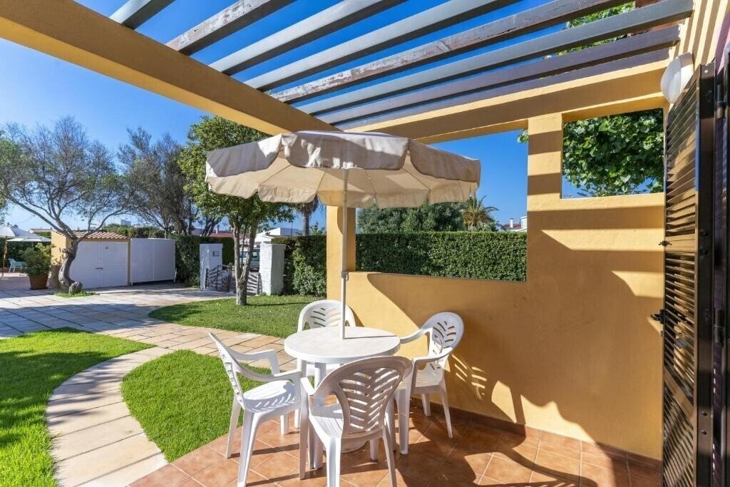 Вид Ses Anneres Aptos Apts апартаменты