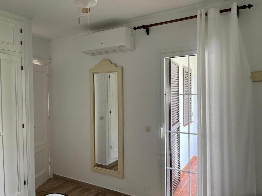 Вид Son Bou Gardens Apts апартаменты