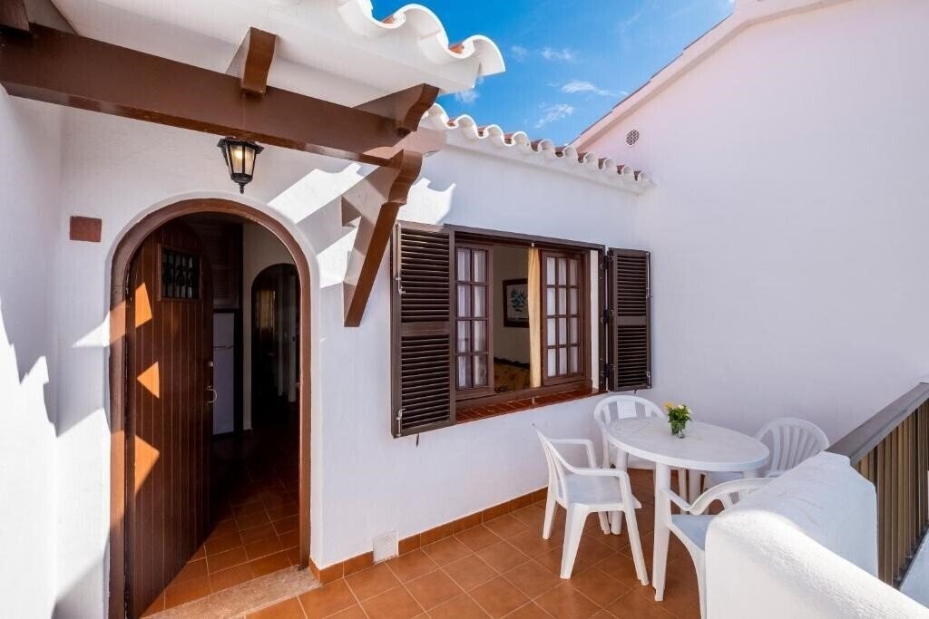 Зображення Son Bou Gardens Apts апартаменты