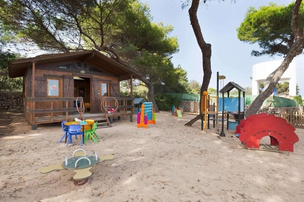 Територія Alua Illa De Menorca 4*
