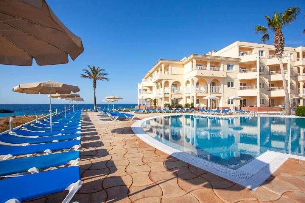 Территория Grupotel Tamariscos 3*