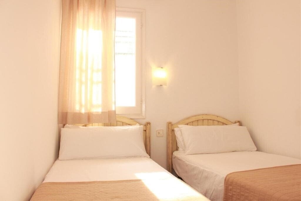 Апартаменти Apartamentos Las Pergolas 1*