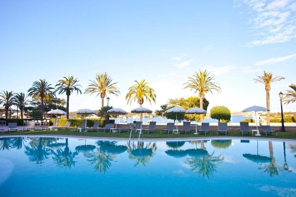 Территория Port Mahon 4*