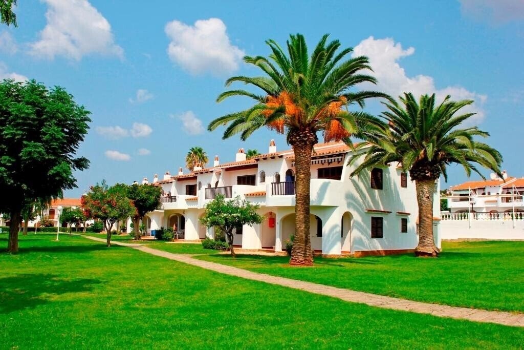 Вид Apartments Son Bou Playa 3*