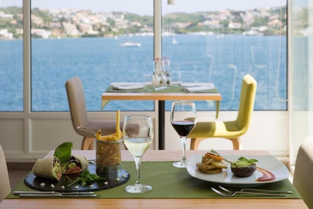 Территория Artiem Carlos 4*