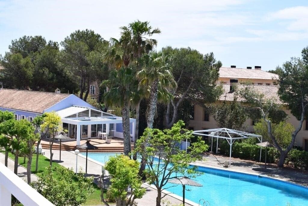 Территория Club Ciutadela 3*