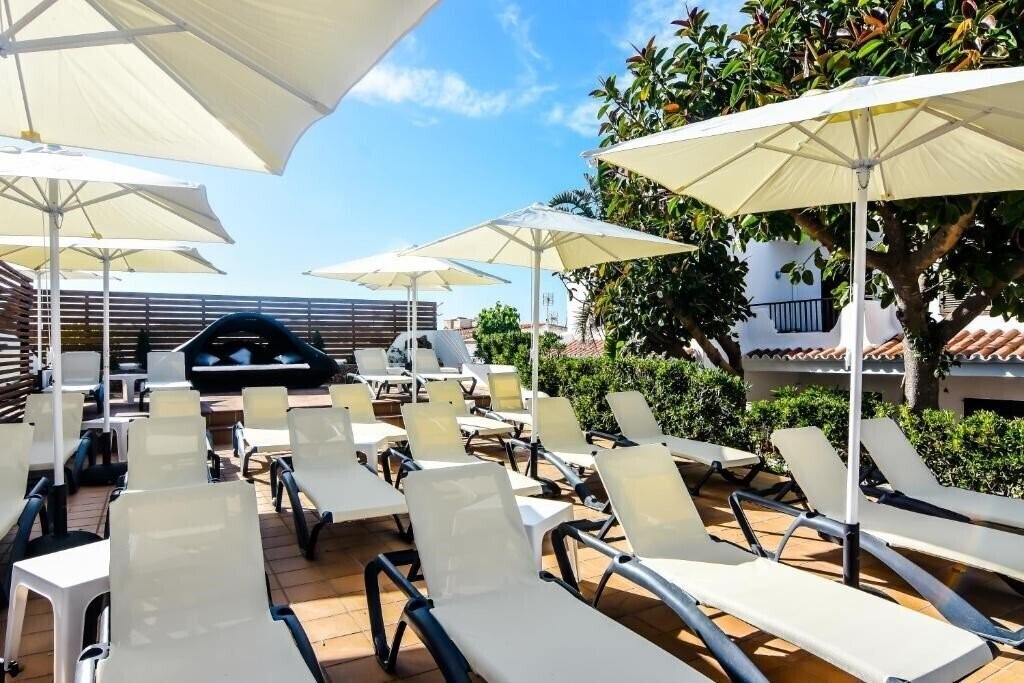 Вид Nelva Resorts & Hotels 3*