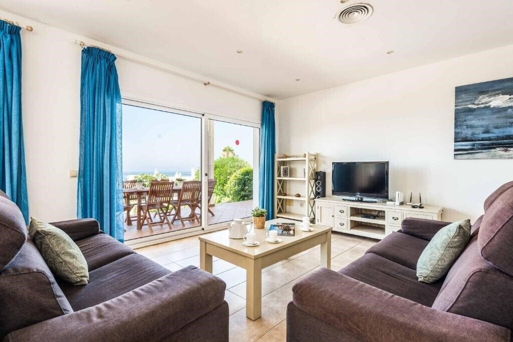 Вид Villa Satalaia 3*