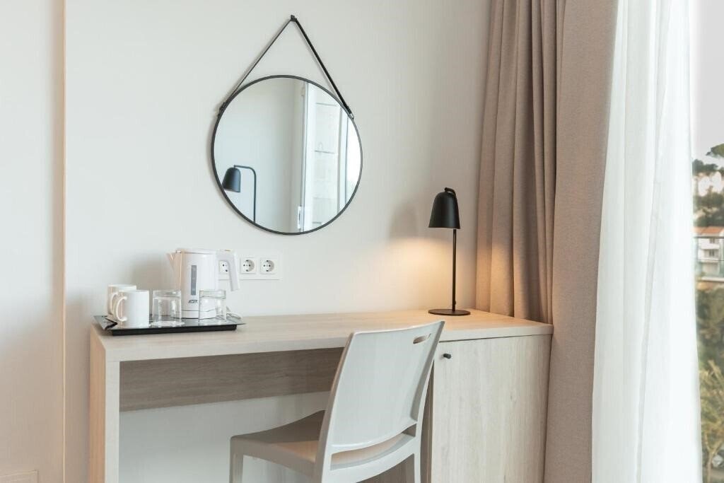 Фотографія Minura Cala Galdana & Apartamentos D'Aljandar 4*