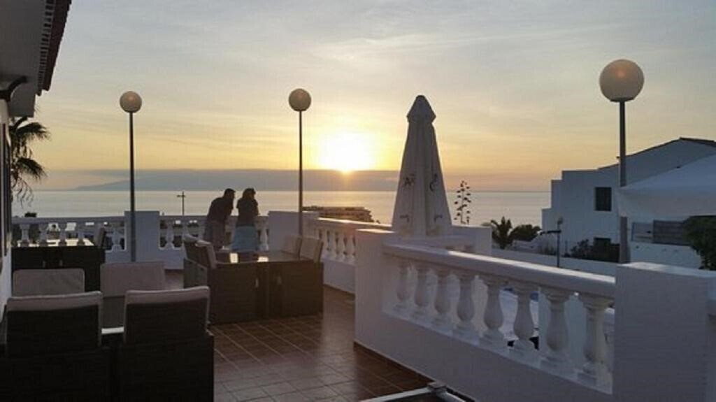 Апартаменты El Marques Palace 4*