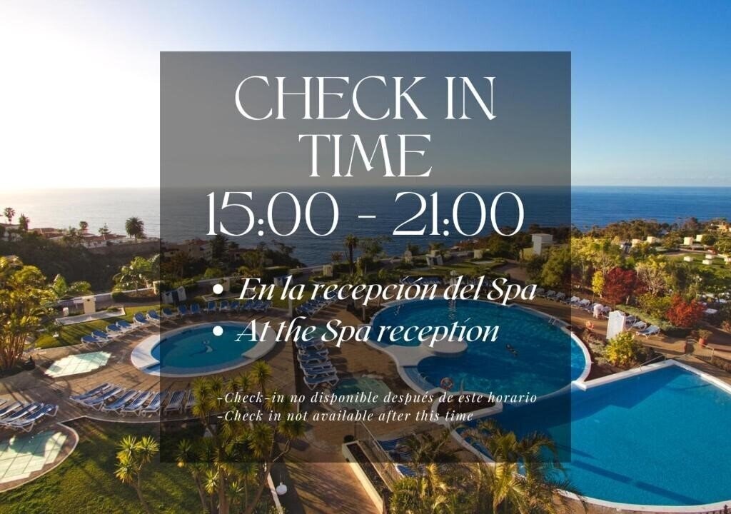 Вид La Quinta Park Suites & Spa 4*