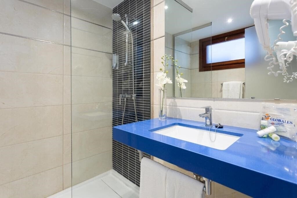 Фото Globales Tamaimo Tropical Apartamentos 3*