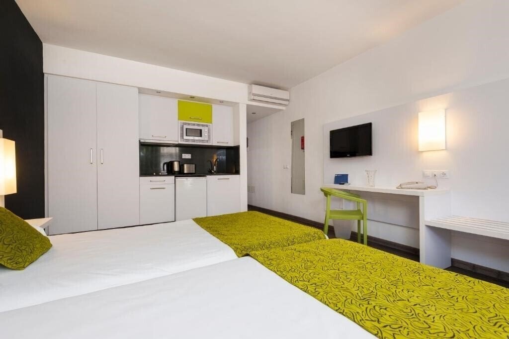 Панорама Kn Columbus 3*