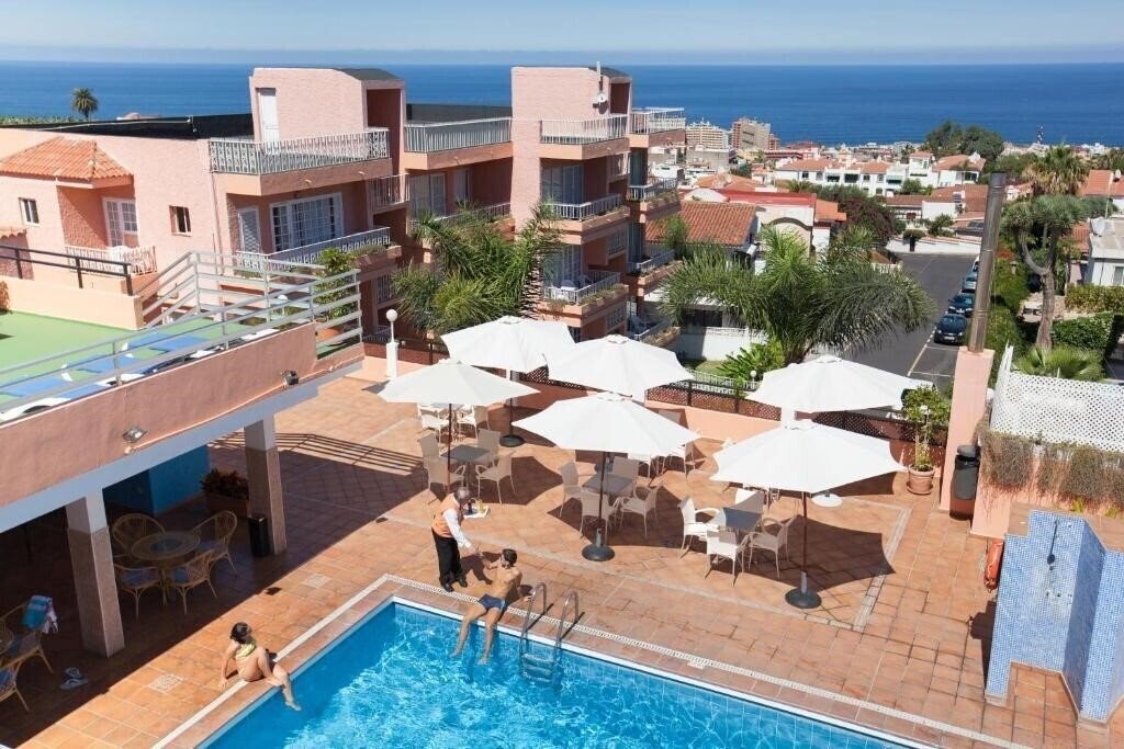 Территория Globales Acuario 2*