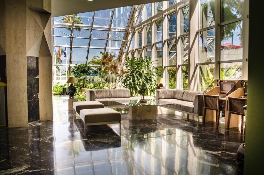 Апартаменты Catalonia Las Vegas 4*