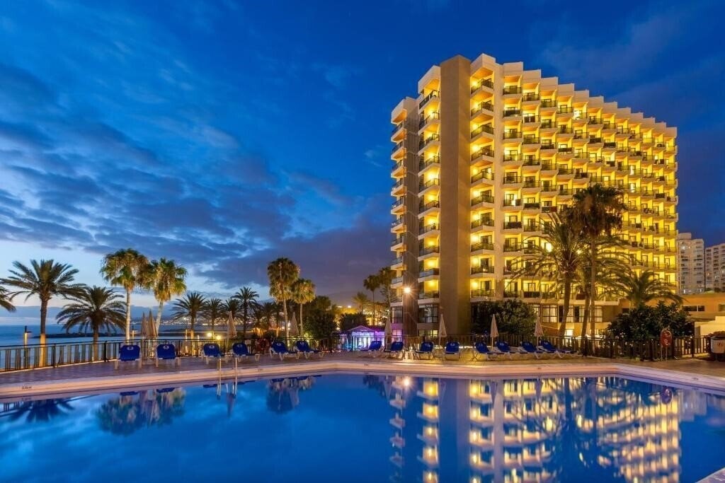 Апартаменти Sol Tenerife 4*