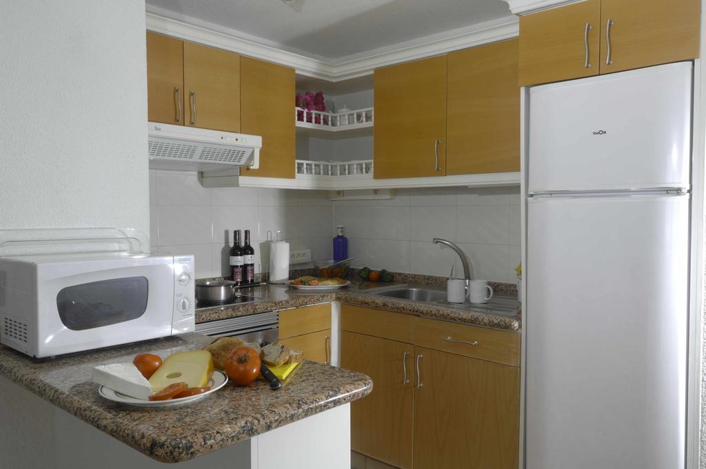 Фотография The Suites At Beverly Hills 3*