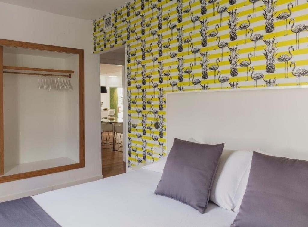 Фотографія Flamingo Beach Mate 4*