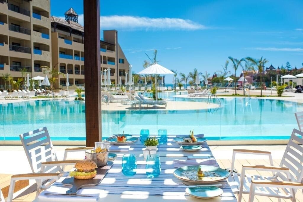 Апартаменти Gf Victoria 5*