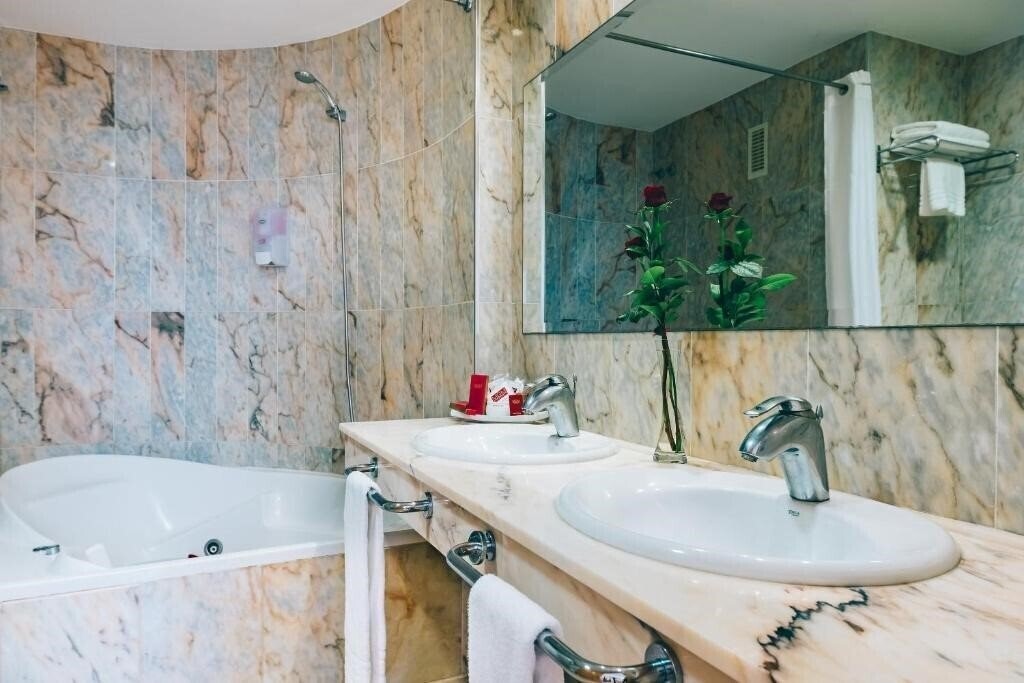 Фотография Grand Muthu Golf Plaza Hotel & SPA 5*