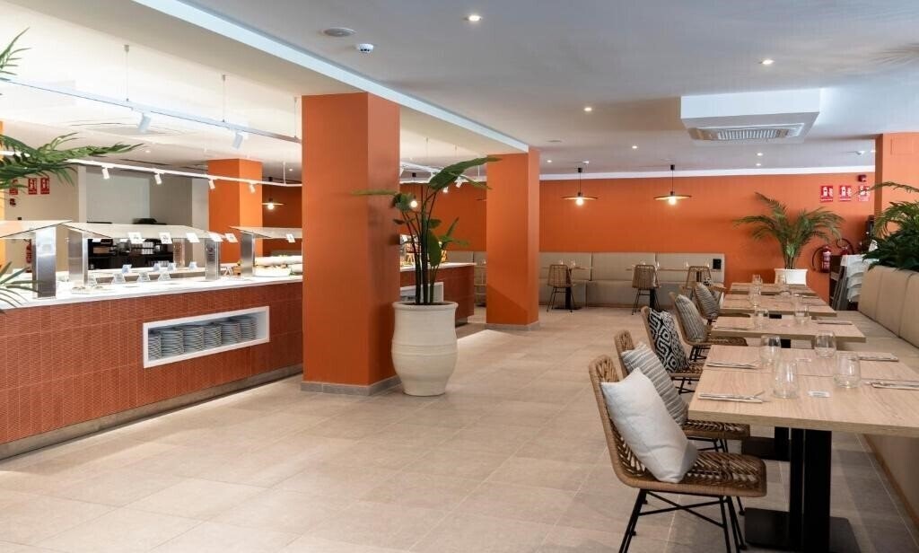 Вид Annapurna Hotel Tenerife 3*