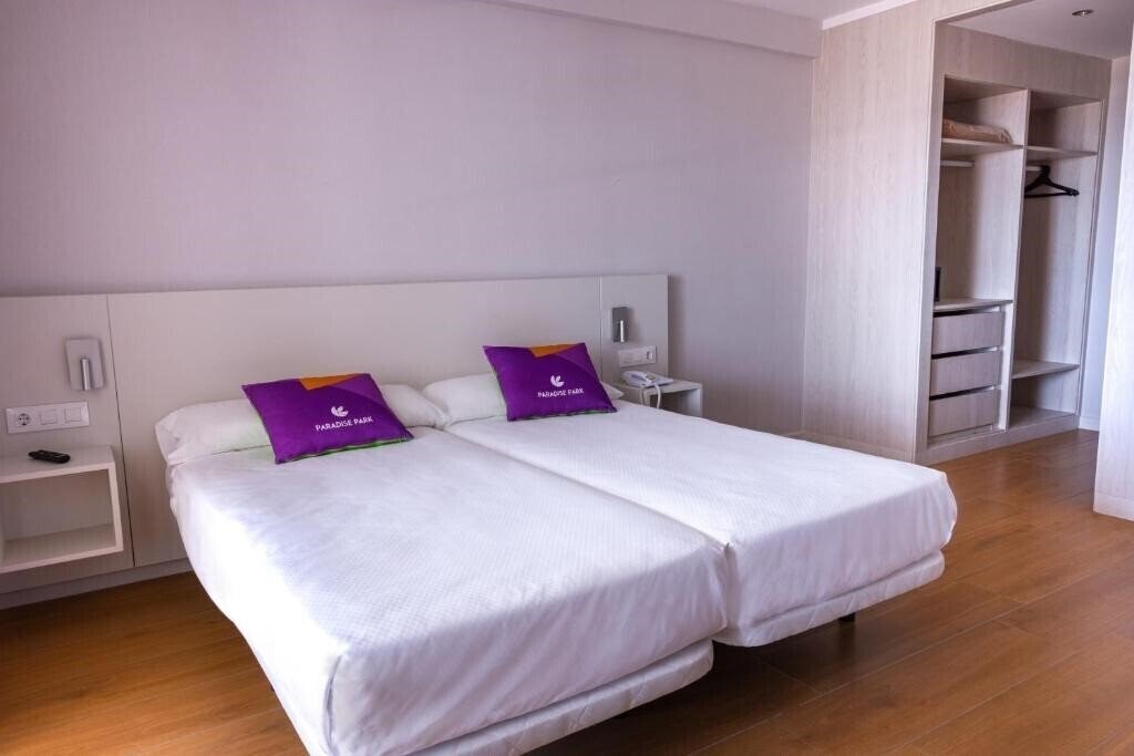 Територія Paradise Park Fun Lifestyle Hotel 4*