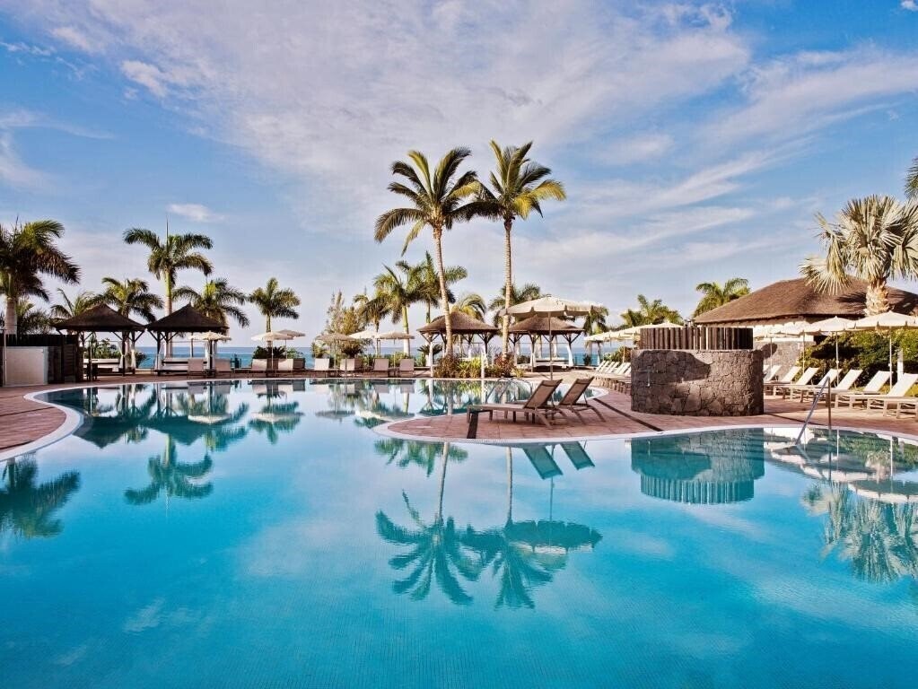 Апартаменты Gran Melia Palacio De Isora Red Level (Adults Only) 5*