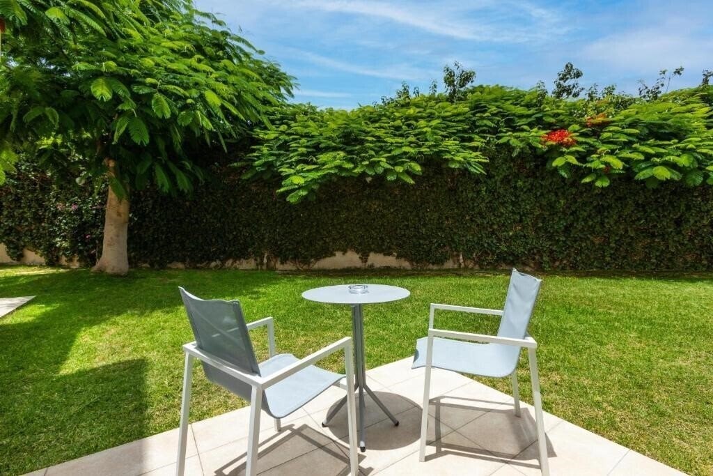 Територія Alexandre Gala Hotel 4*