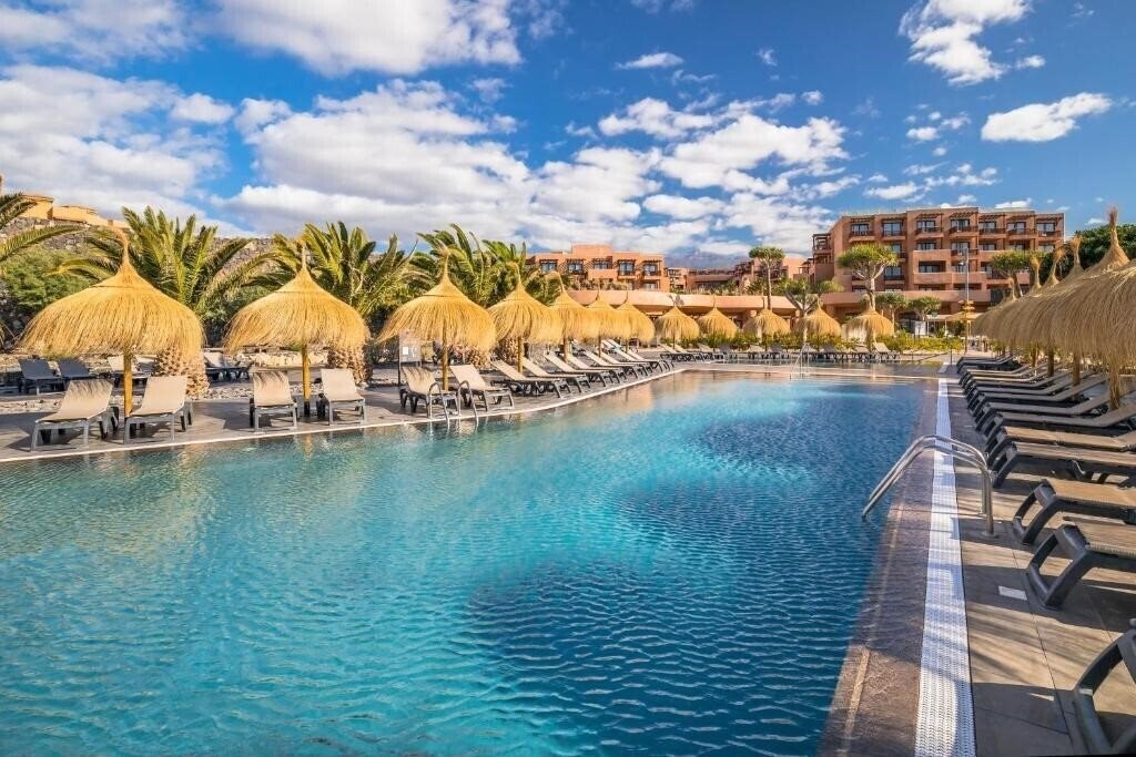 Готель Barcelo Tenerife 5*