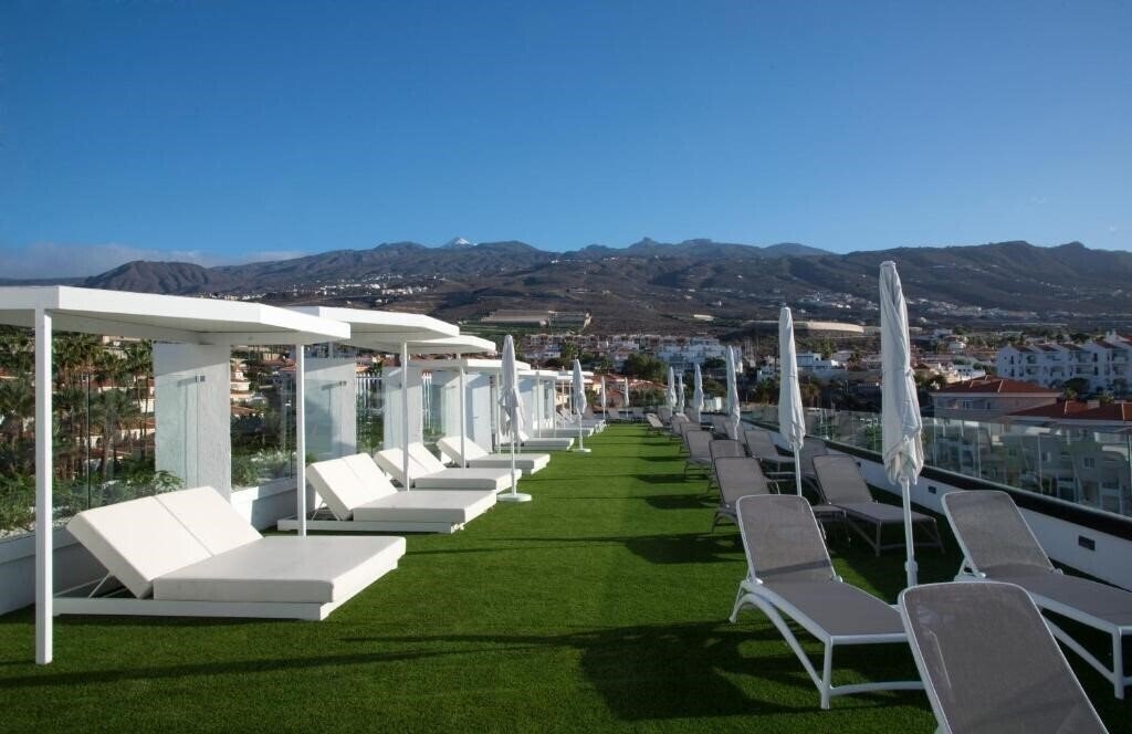 Территория Mynd Adeje 4*