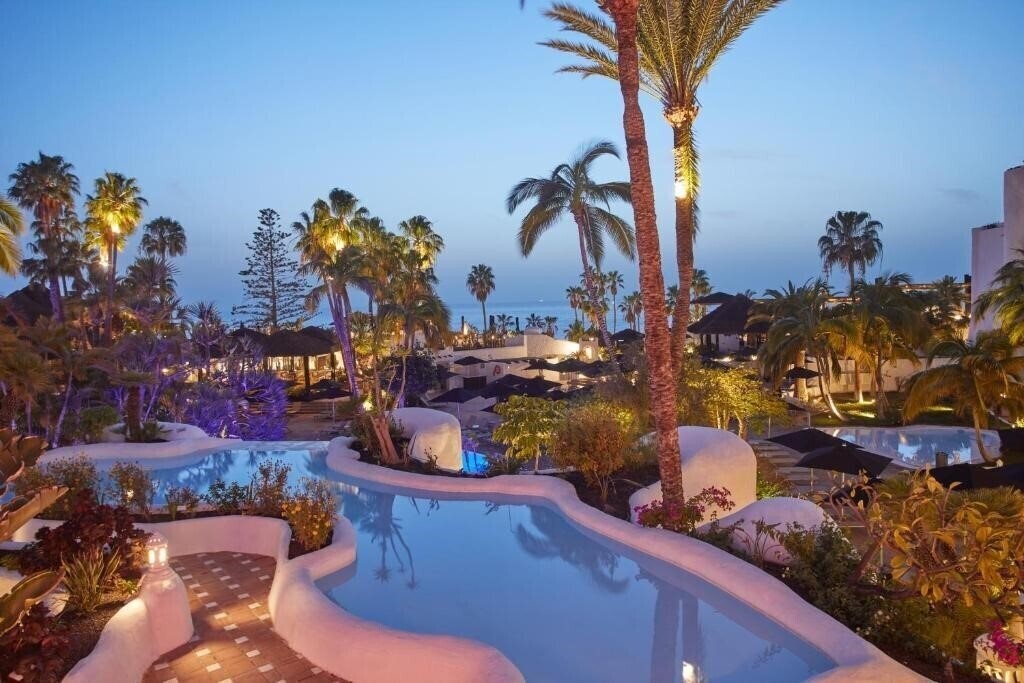 Территория Dreams Jardin Tropical Resort & SPA 4*