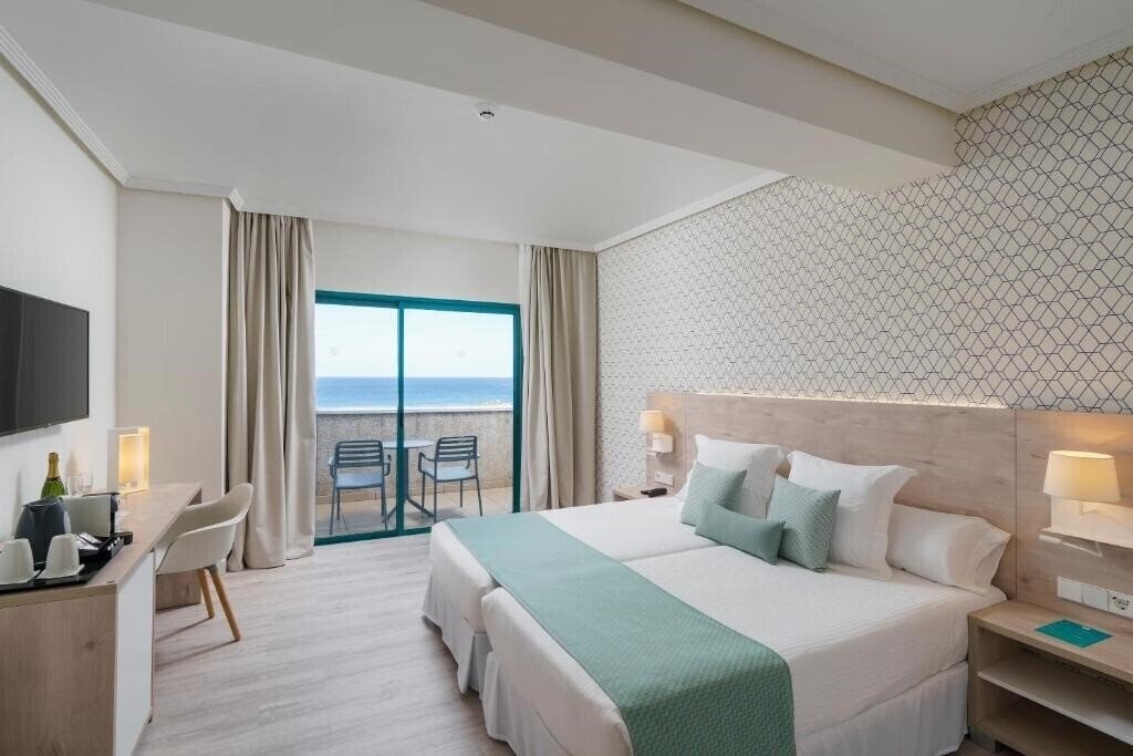 Картинка Alua Tenerife 4*