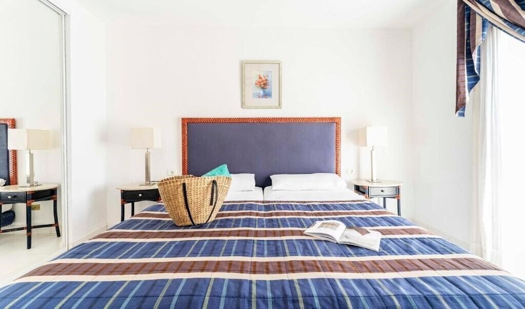 Панорама Beverly Hills Heights - Excel Hotels & Resorts 3*