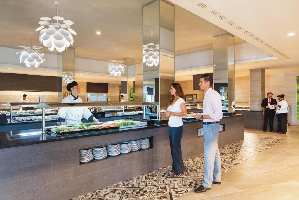 Апартаменты Riu Arecas 4*